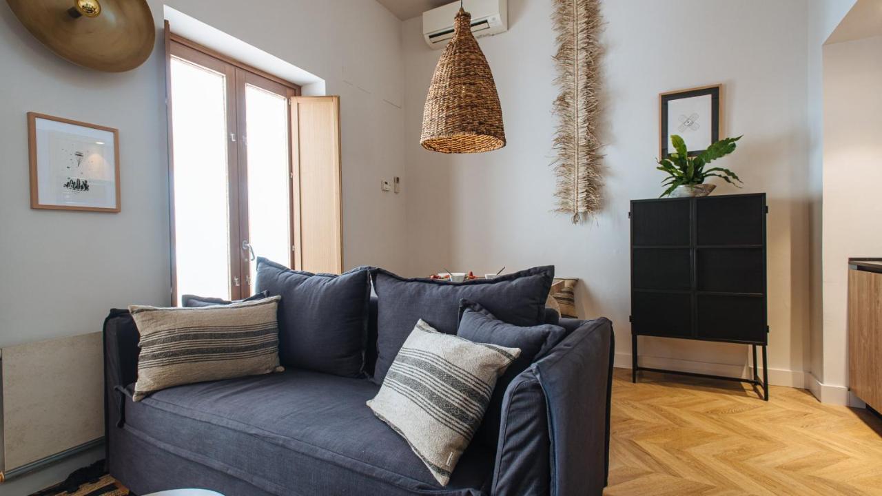 R26 Suites Sevilla Экстерьер фото