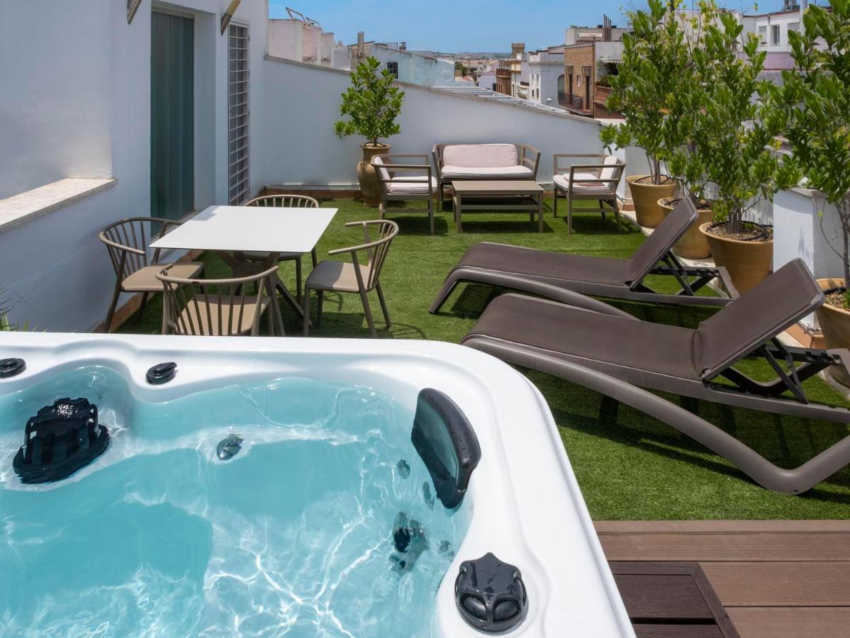 R26 Suites Sevilla Экстерьер фото